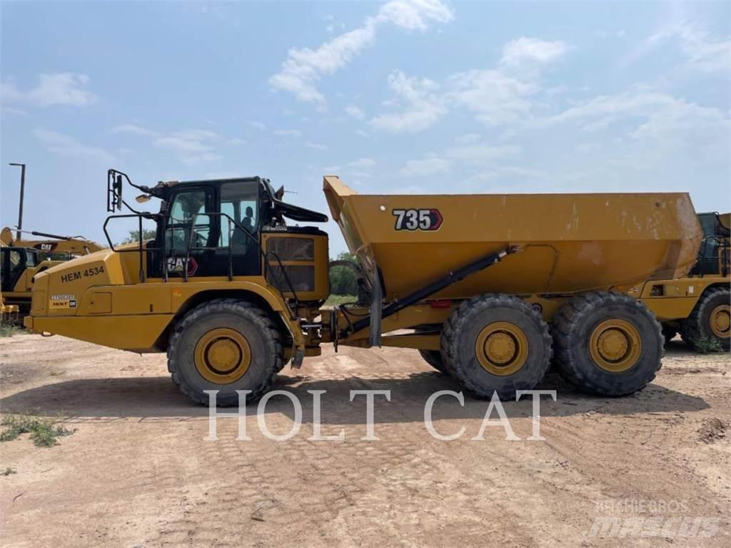 CAT 735 Rammestyrte Dumpere