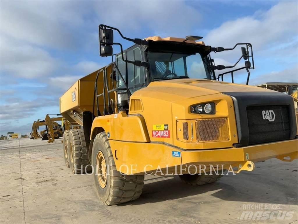 CAT 735 Rammestyrte Dumpere