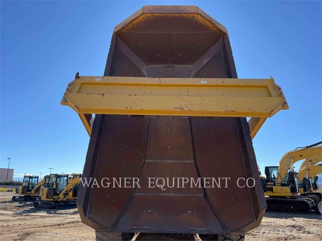 CAT 735C Rammestyrte Dumpere