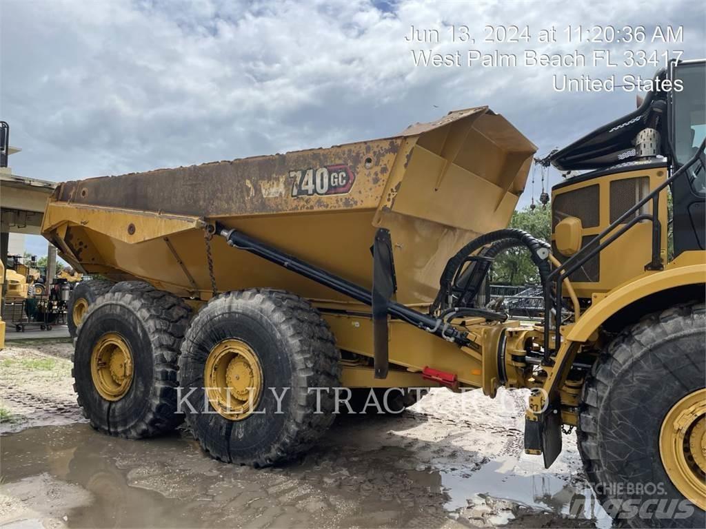 CAT 740 Rammestyrte Dumpere