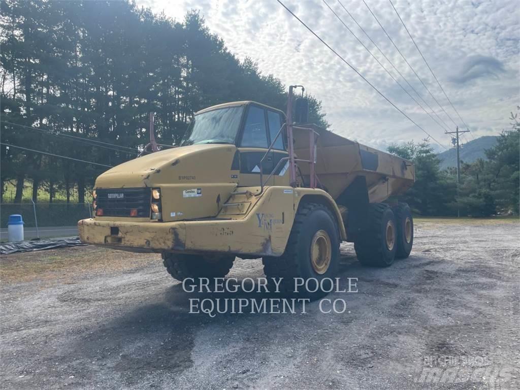 CAT 740 Rammestyrte Dumpere