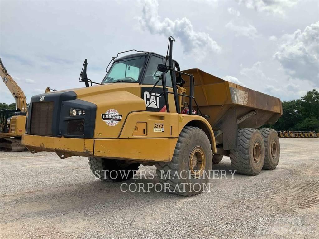 CAT 740B Rammestyrte Dumpere