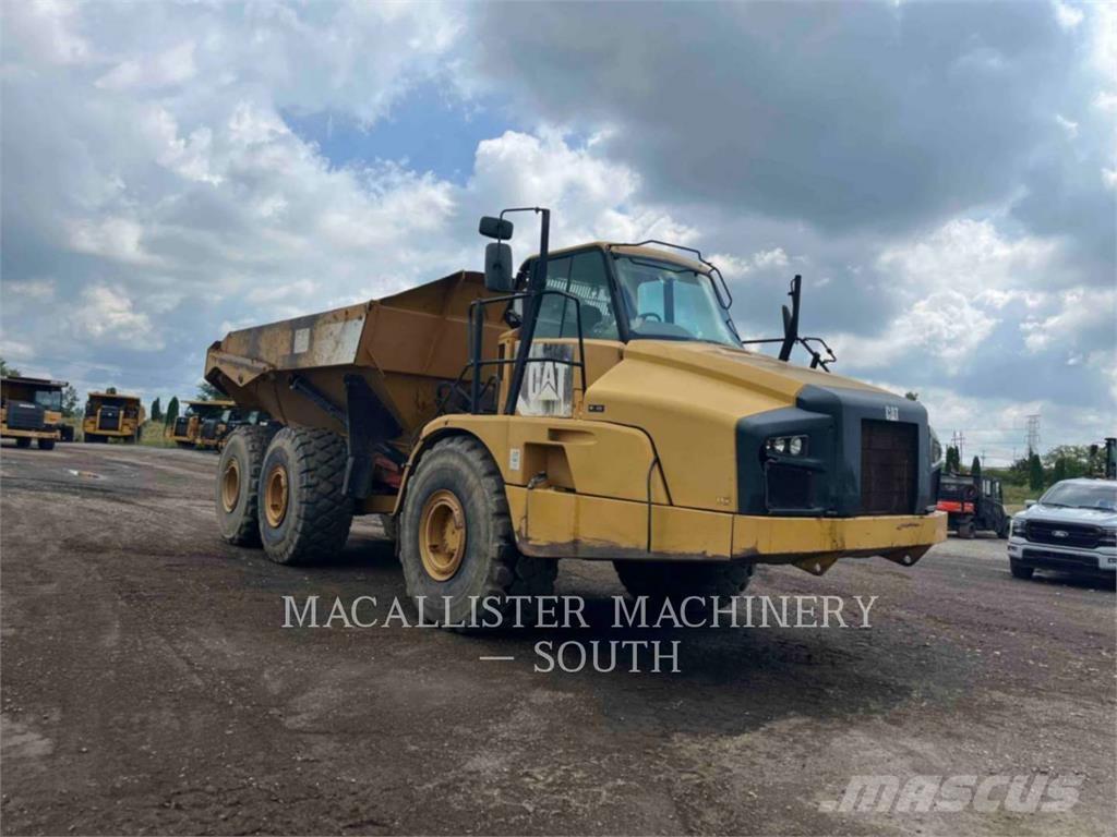 CAT 740B Rammestyrte Dumpere