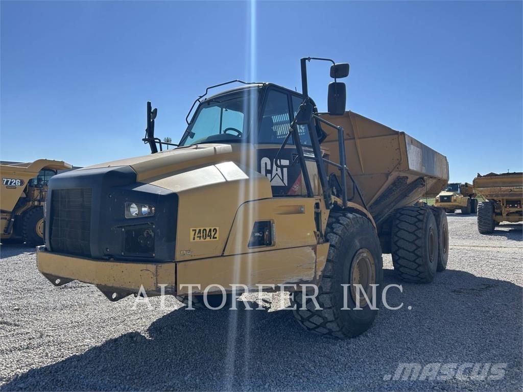 CAT 740B Rammestyrte Dumpere