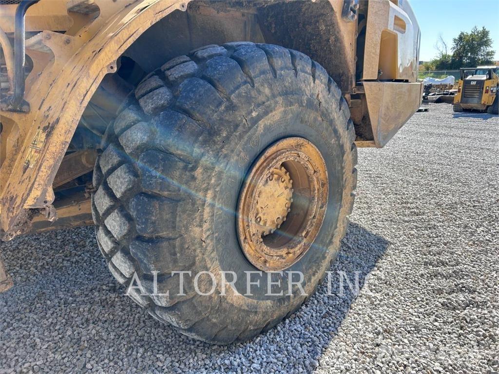 CAT 740B Rammestyrte Dumpere