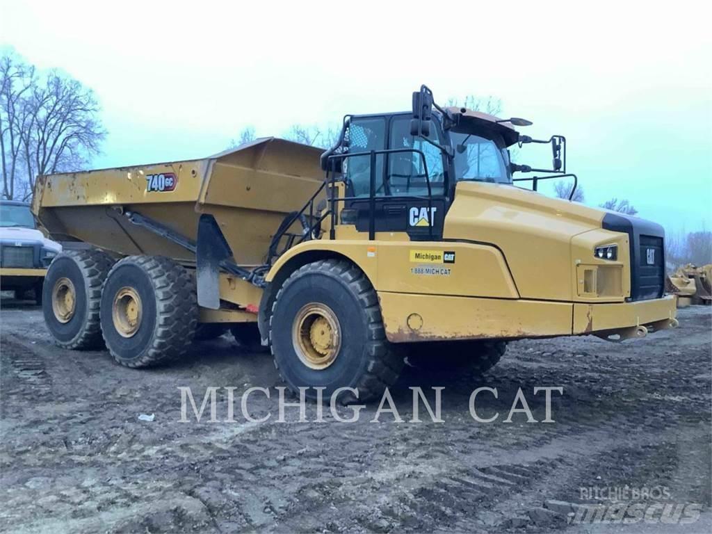 CAT 740GC Rammestyrte Dumpere