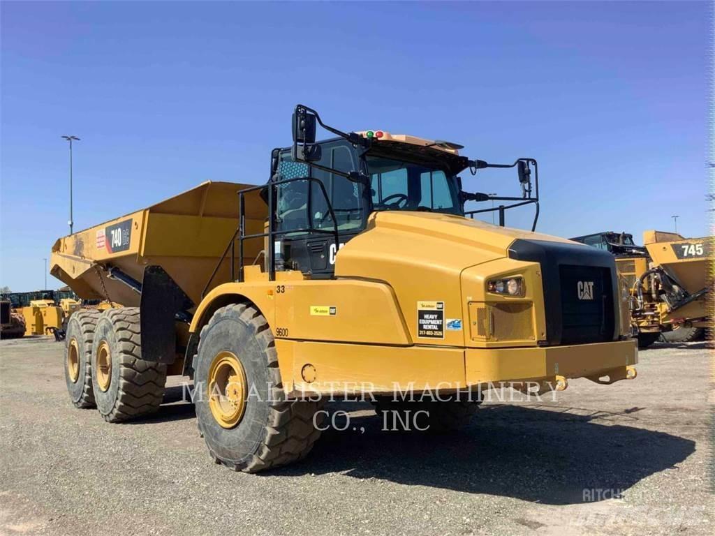 CAT 740GC Rammestyrte Dumpere