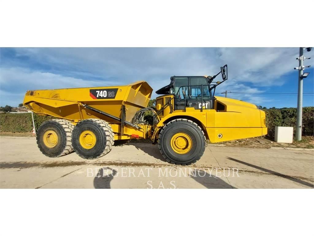 CAT 740GC Rammestyrte Dumpere