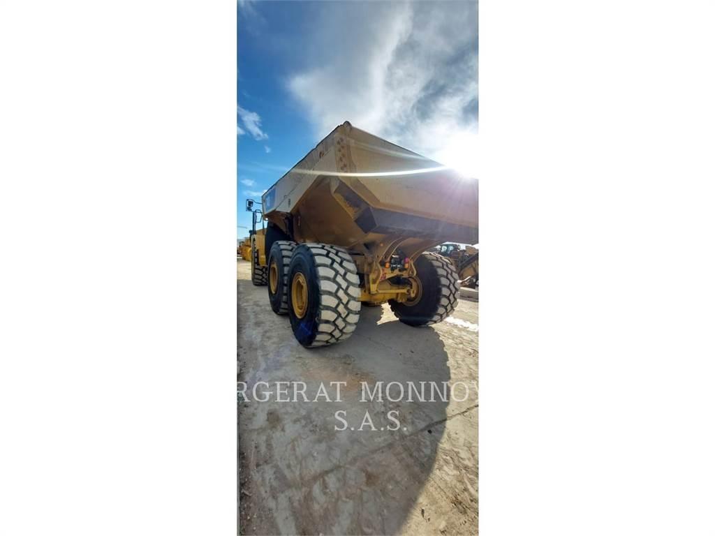CAT 740GC Rammestyrte Dumpere