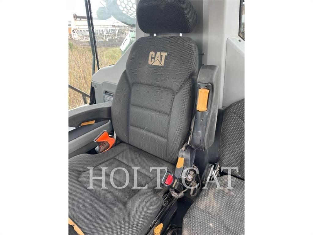 CAT 740GC Rammestyrte Dumpere