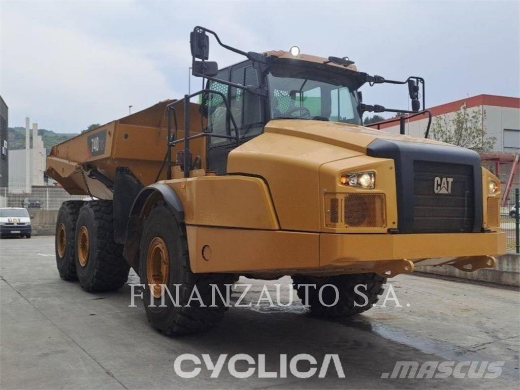 CAT 740GC Rammestyrte Dumpere