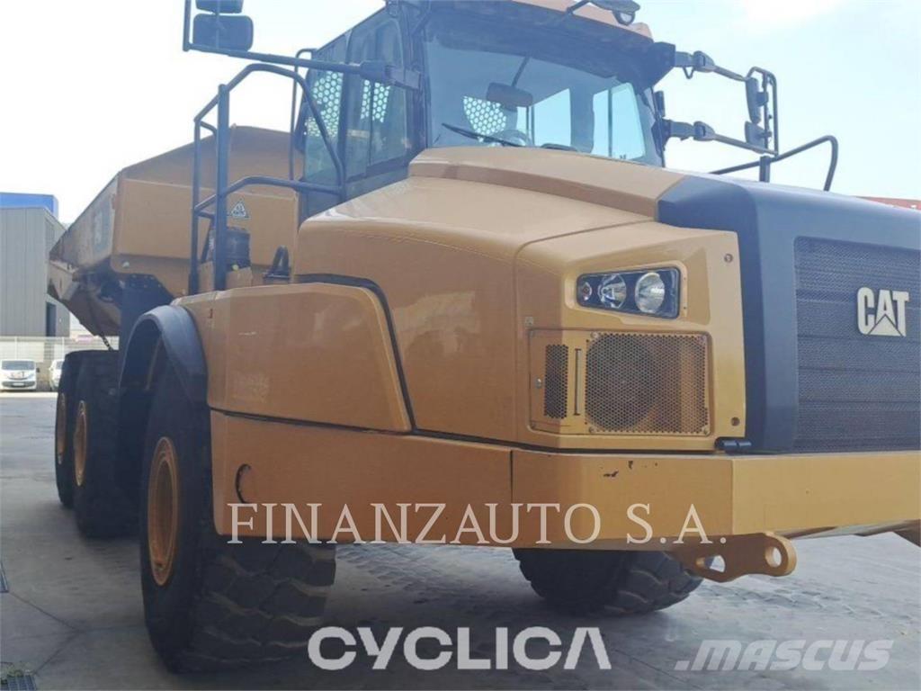 CAT 740GC Rammestyrte Dumpere