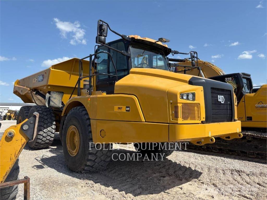 CAT 740GC-04 Rammestyrte Dumpere