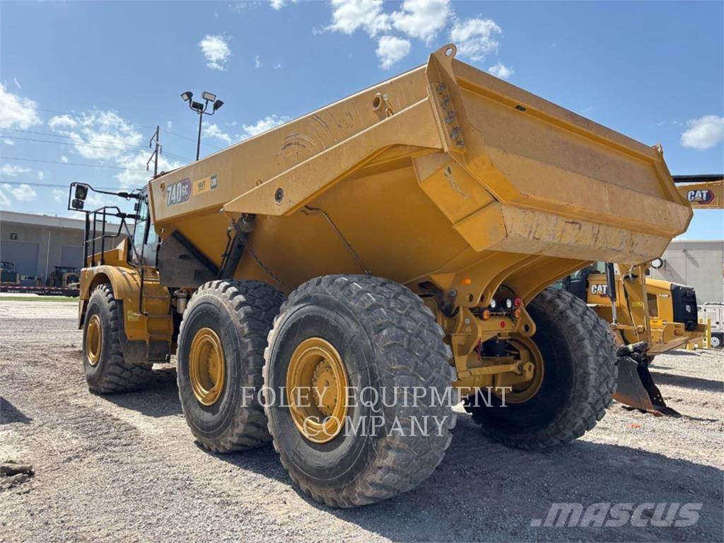 CAT 740GC-04 Rammestyrte Dumpere
