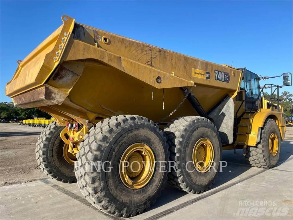 CAT 740GCTG Rammestyrte Dumpere