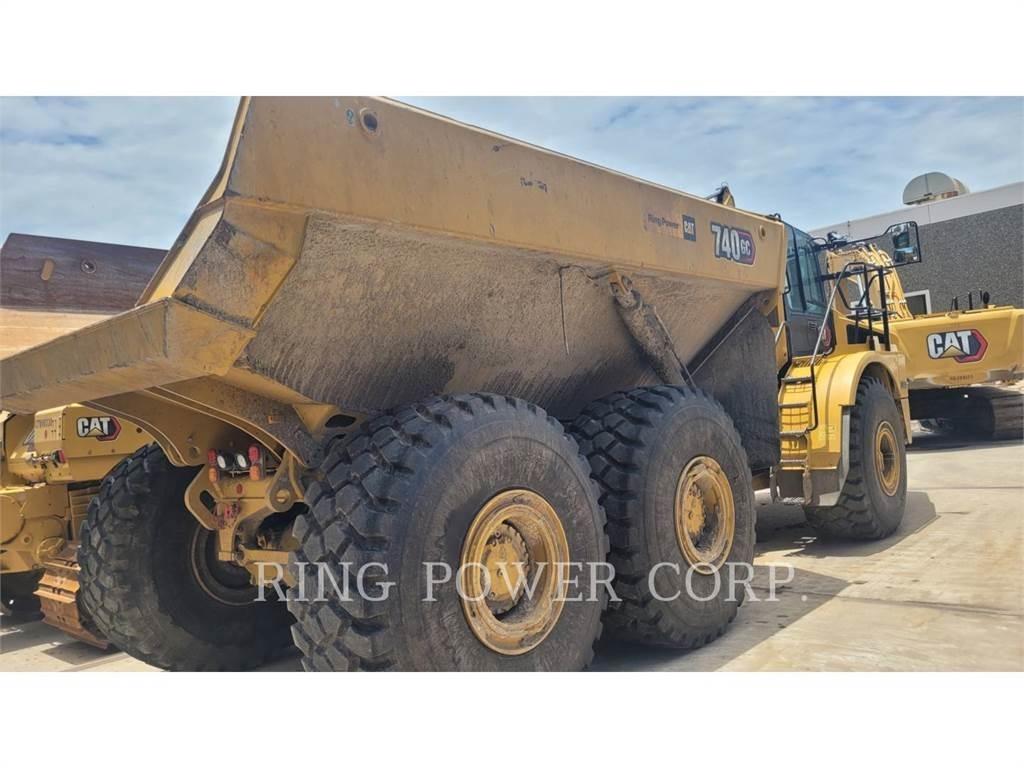 CAT 740GCTG Rammestyrte Dumpere