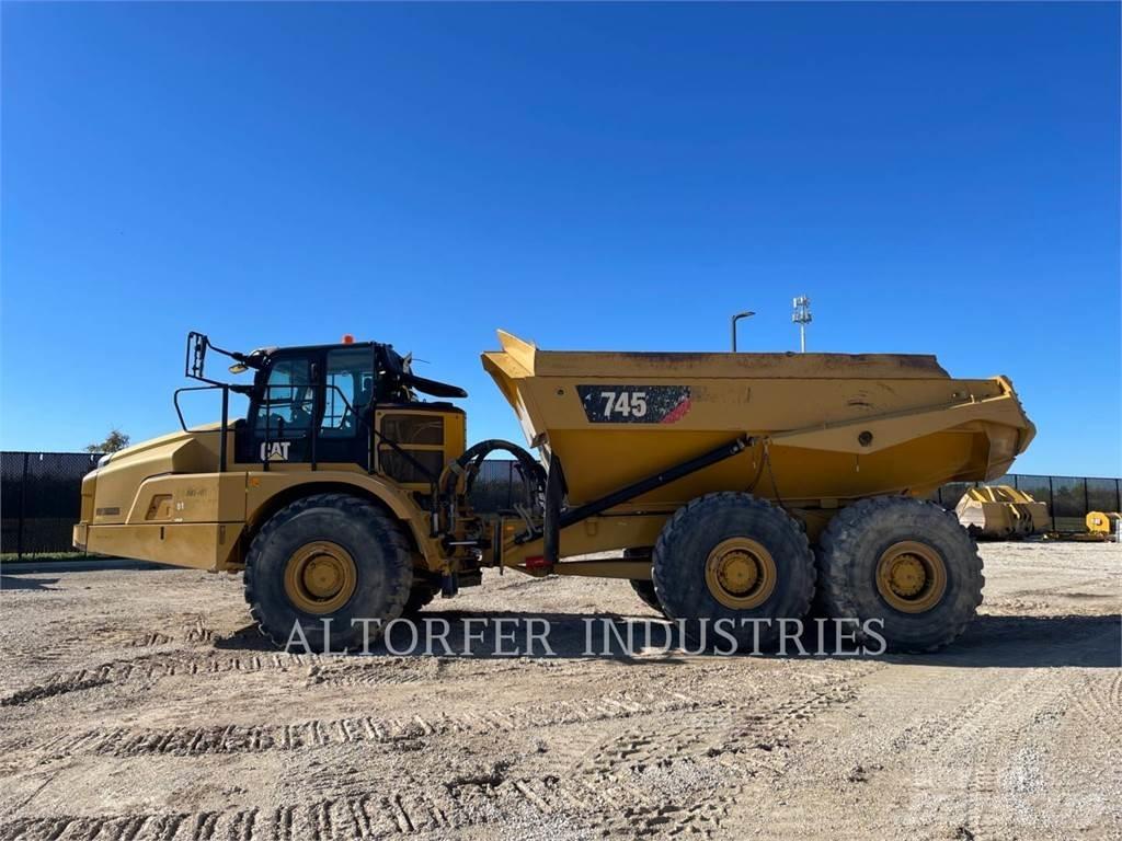 CAT 745 Rammestyrte Dumpere