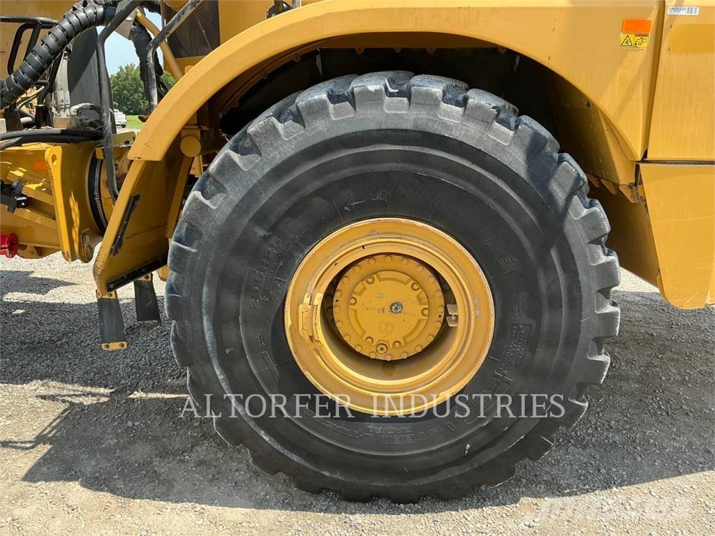 CAT 745 Rammestyrte Dumpere