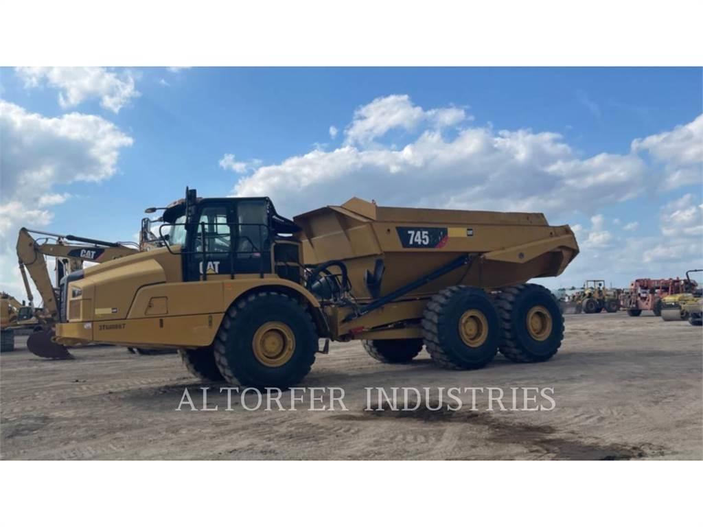 CAT 745 Rammestyrte Dumpere