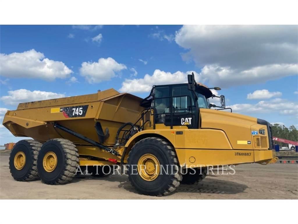 CAT 745 Rammestyrte Dumpere