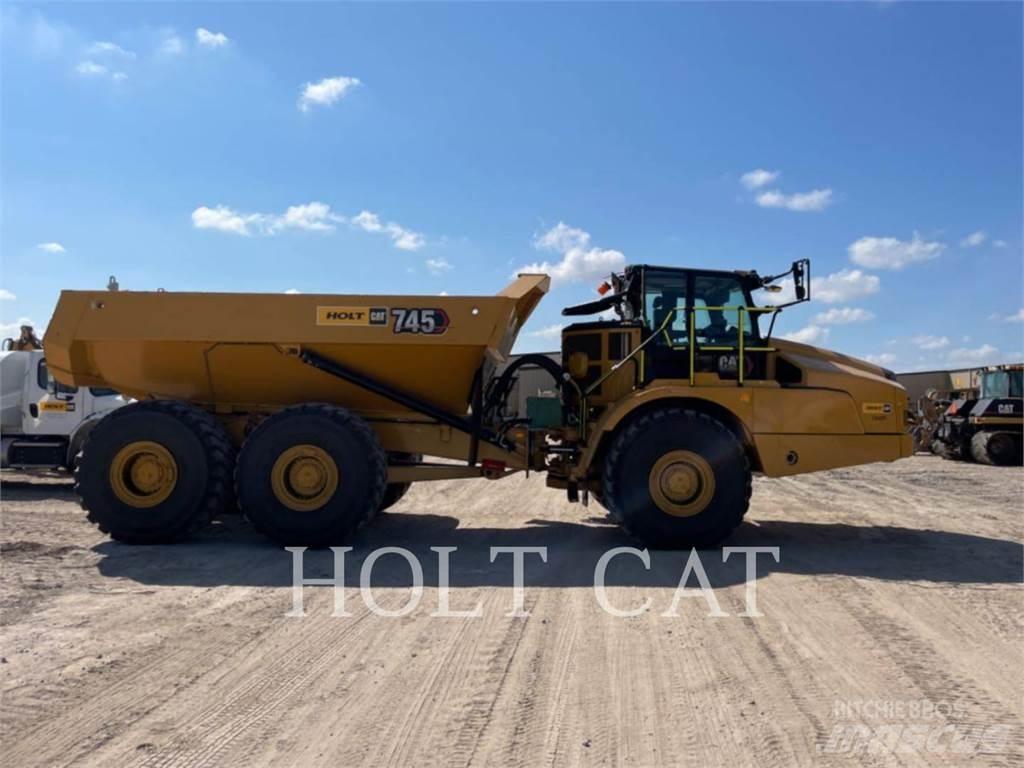 CAT 745 Rammestyrte Dumpere