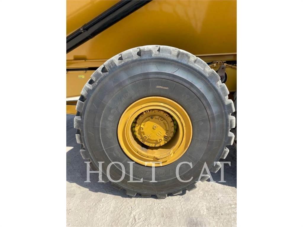 CAT 745 Rammestyrte Dumpere