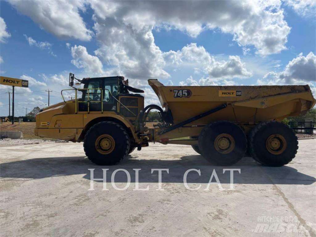 CAT 745 Rammestyrte Dumpere