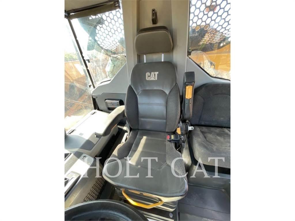 CAT 745 Rammestyrte Dumpere