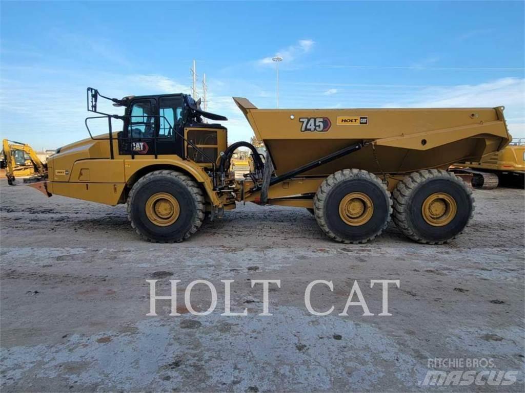 CAT 745 Rammestyrte Dumpere