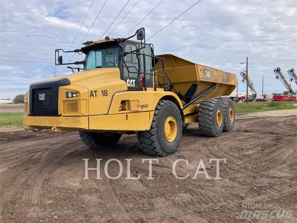 CAT 745 Rammestyrte Dumpere