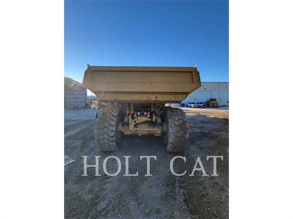 CAT 745 Rammestyrte Dumpere