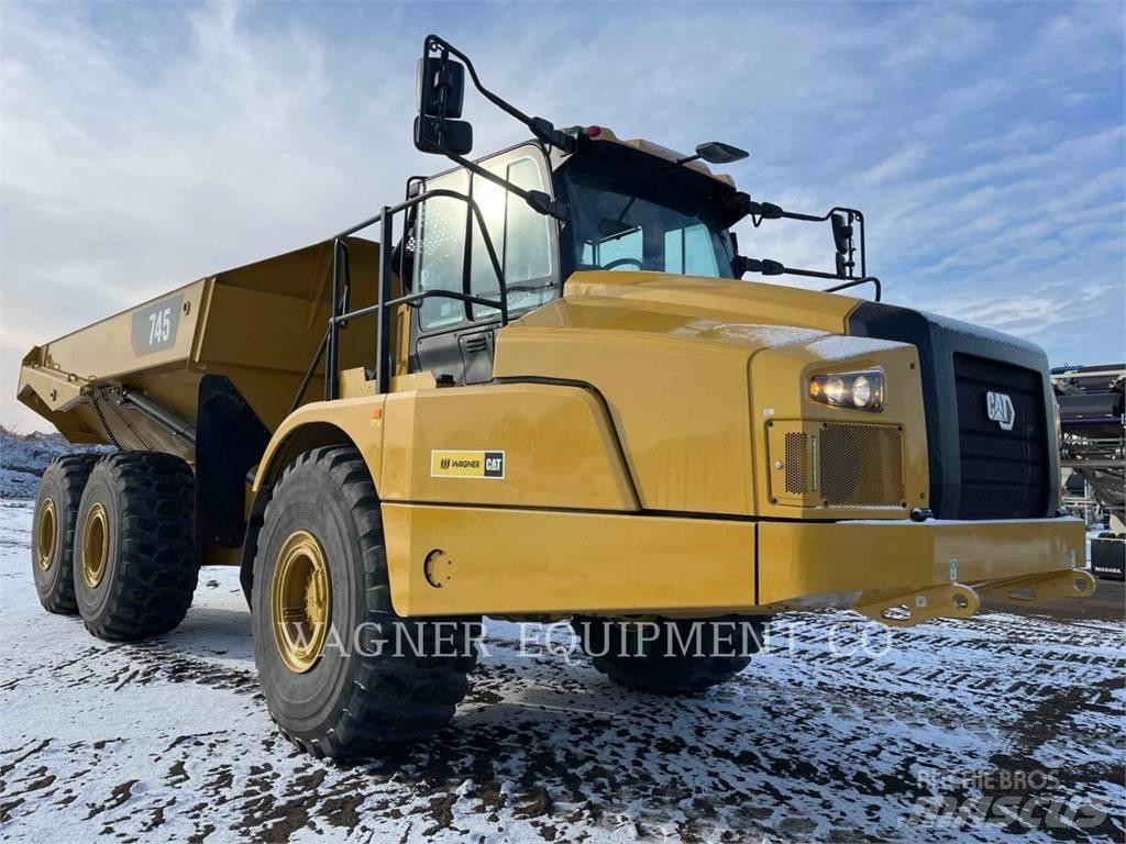 CAT 745 Rammestyrte Dumpere