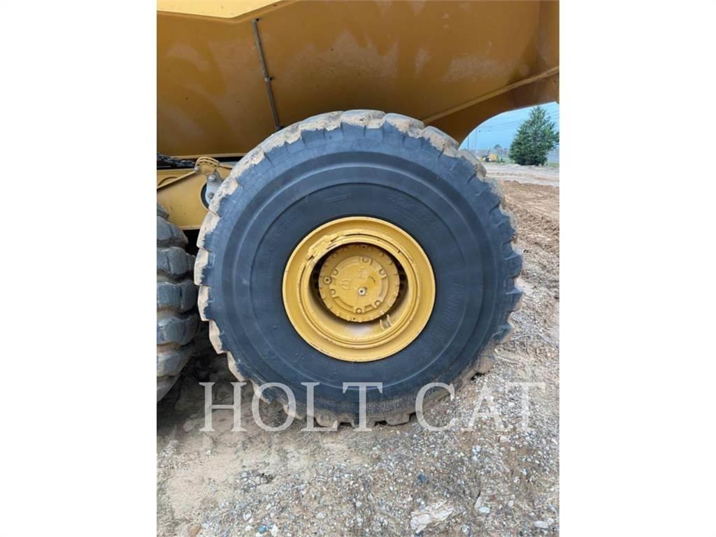 CAT 745 Rammestyrte Dumpere