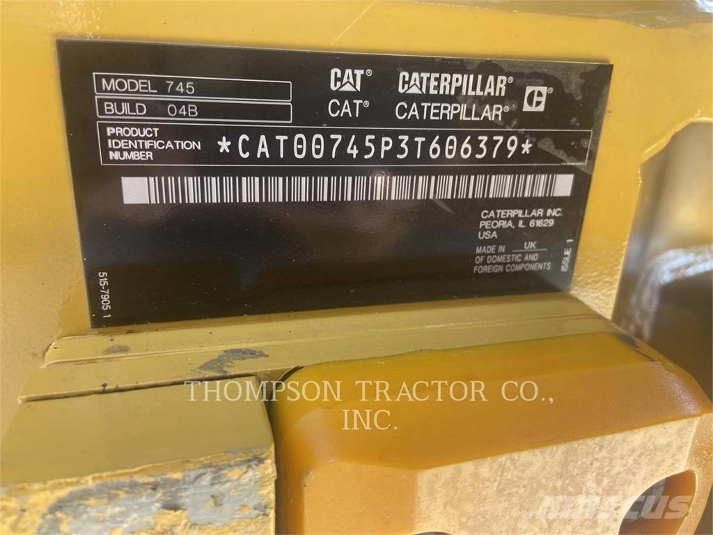 CAT 745 Rammestyrte Dumpere