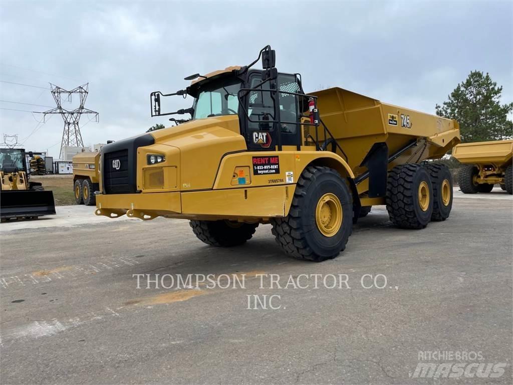 CAT 745 Rammestyrte Dumpere