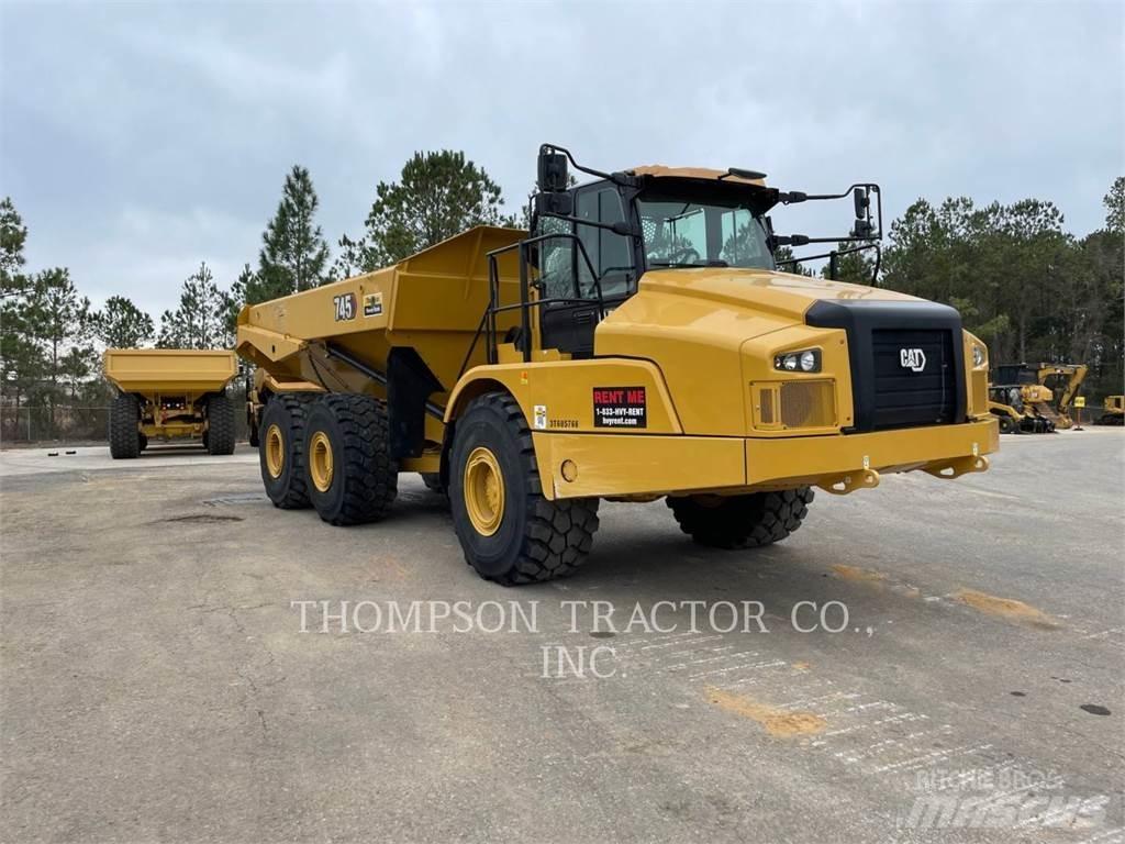 CAT 745 Rammestyrte Dumpere