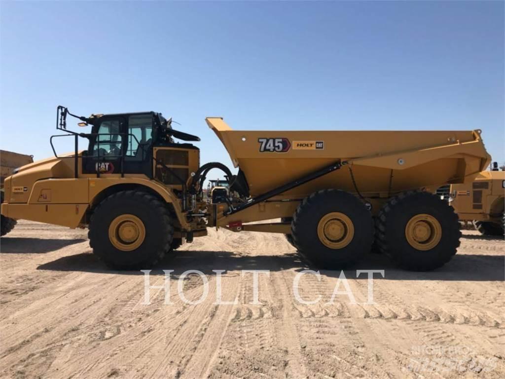 CAT 745 Rammestyrte Dumpere
