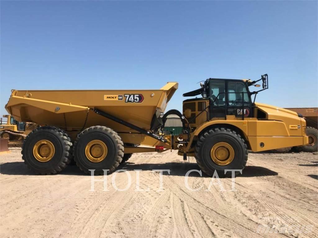 CAT 745 Rammestyrte Dumpere