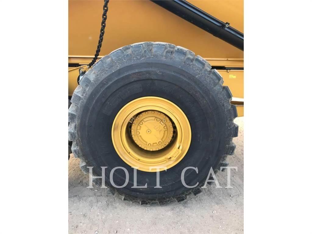 CAT 745 Rammestyrte Dumpere