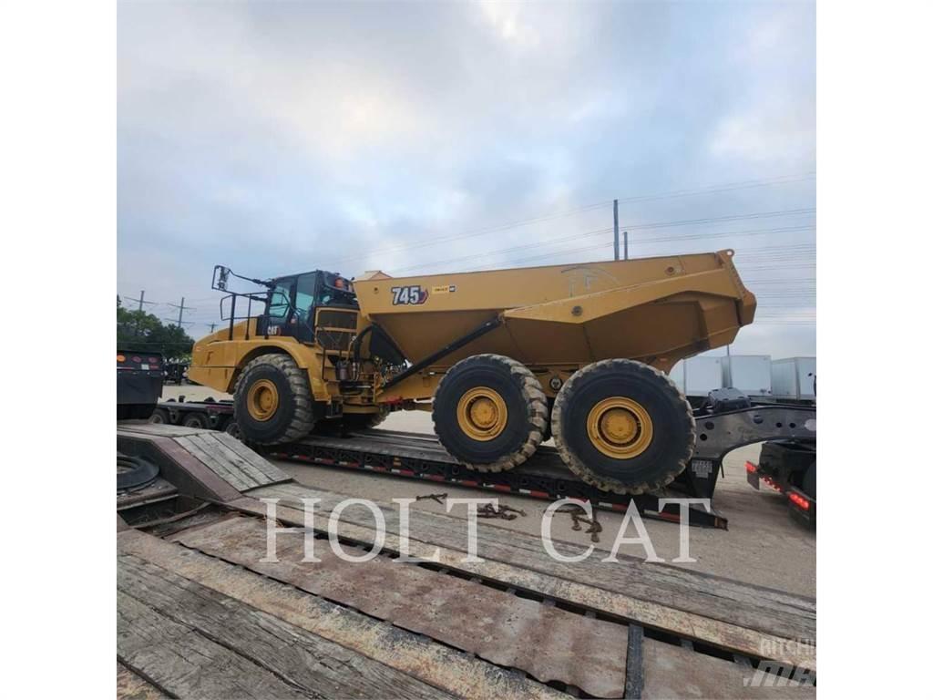 CAT 745 Rammestyrte Dumpere