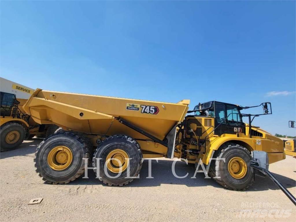 CAT 745 Rammestyrte Dumpere