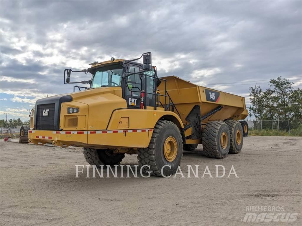 CAT 745 Rammestyrte Dumpere