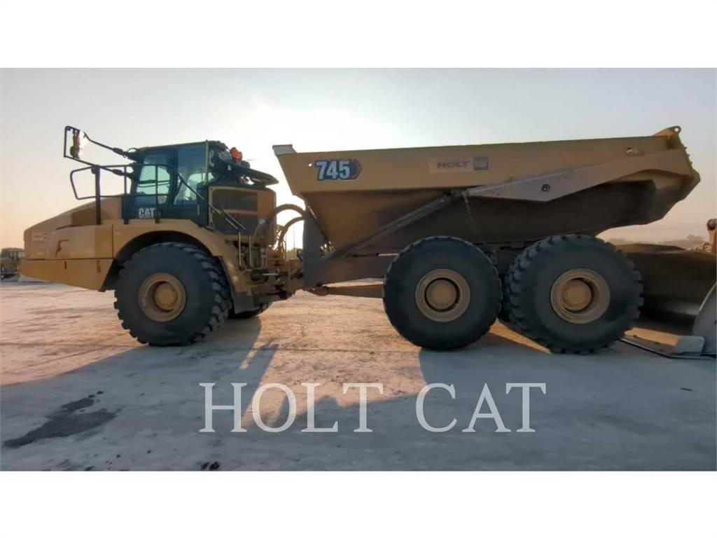 CAT 745 Rammestyrte Dumpere