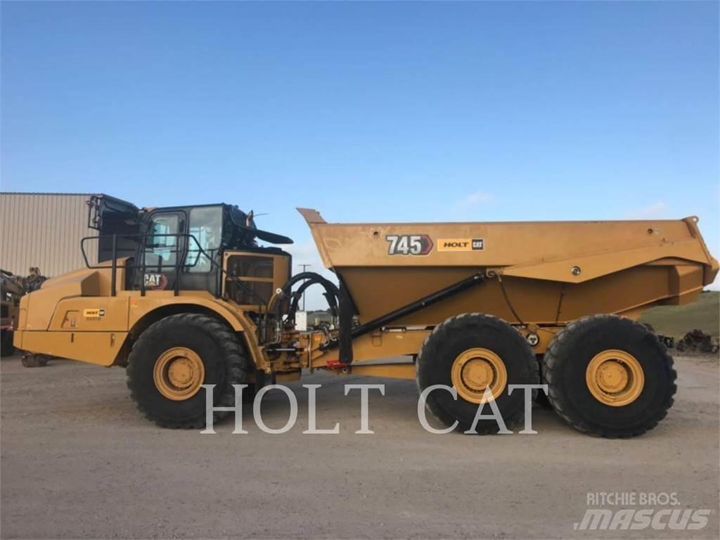 CAT 745 Rammestyrte Dumpere