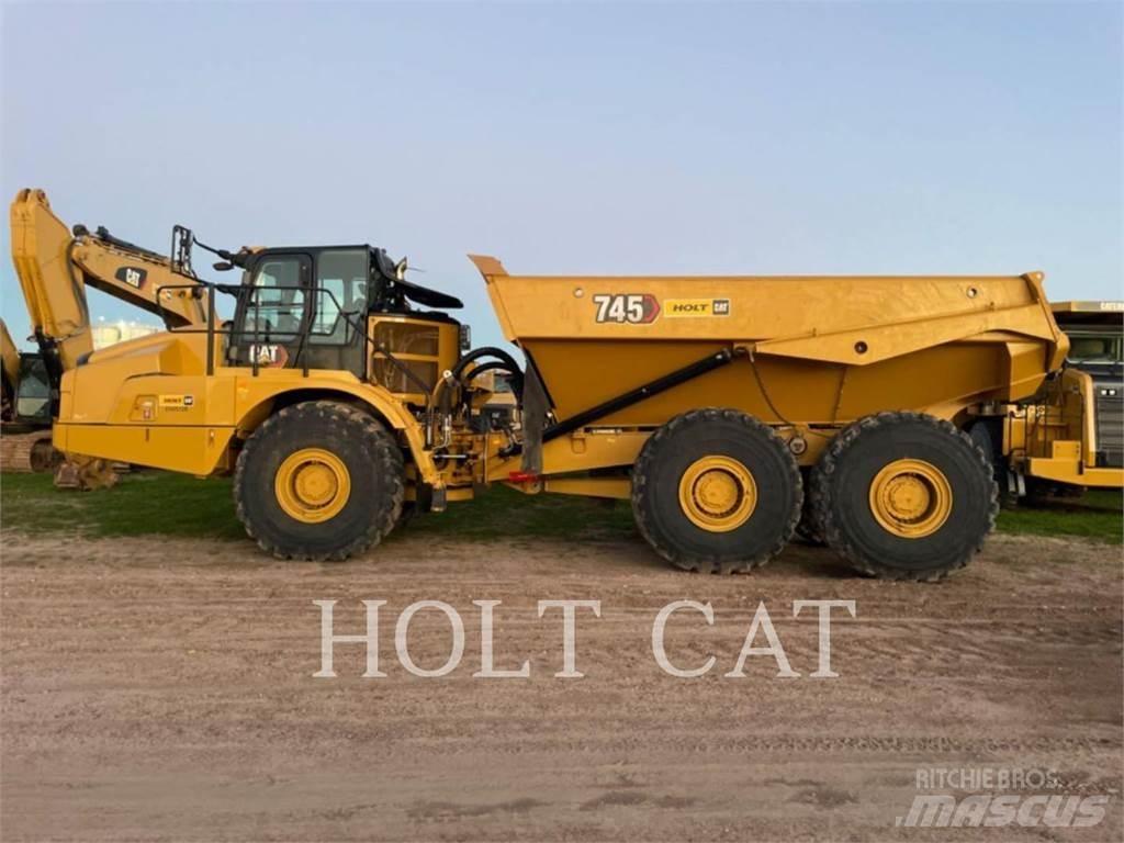 CAT 745 Rammestyrte Dumpere