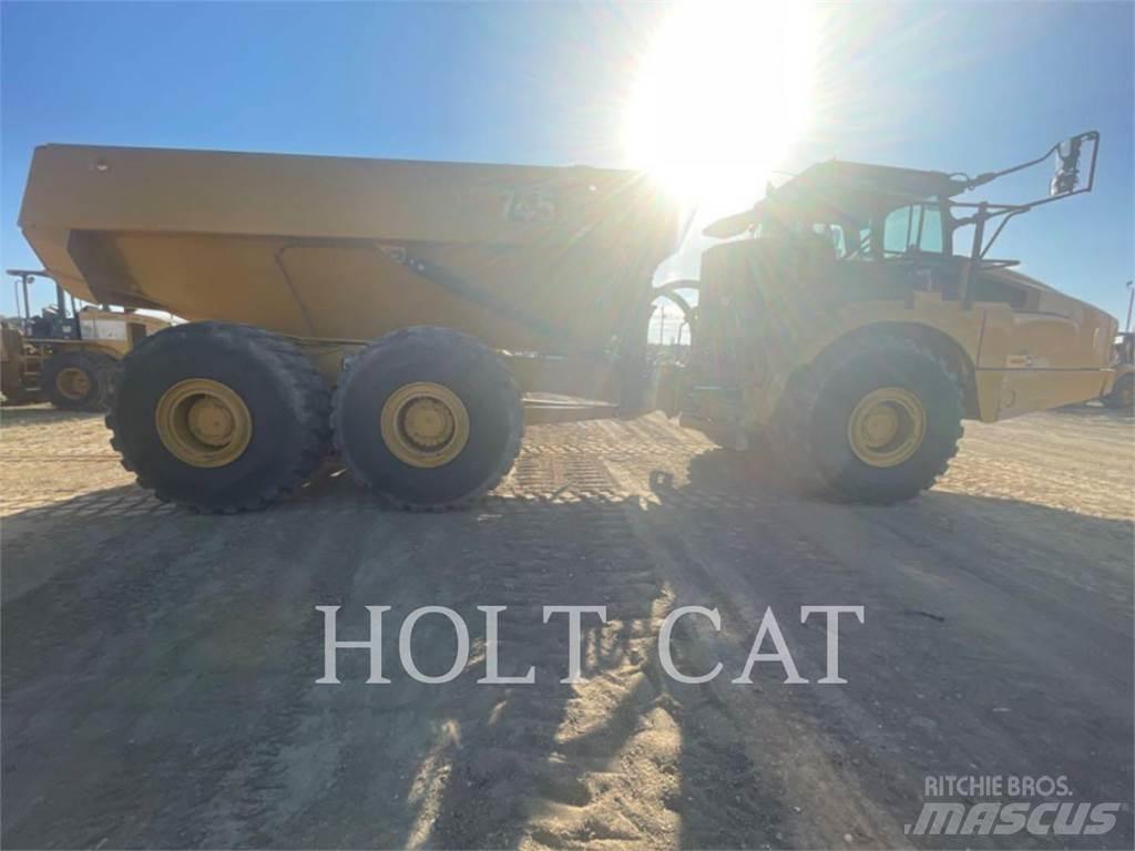 CAT 745 Rammestyrte Dumpere