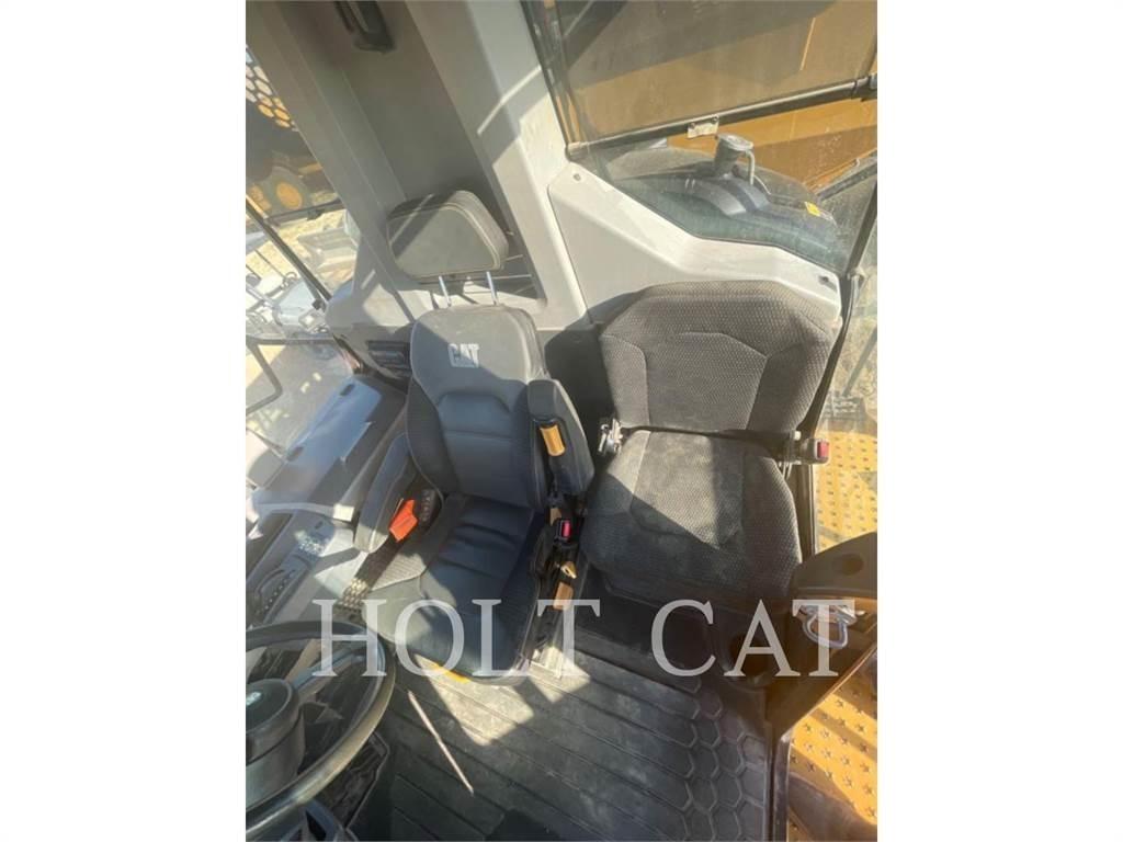 CAT 745 Rammestyrte Dumpere