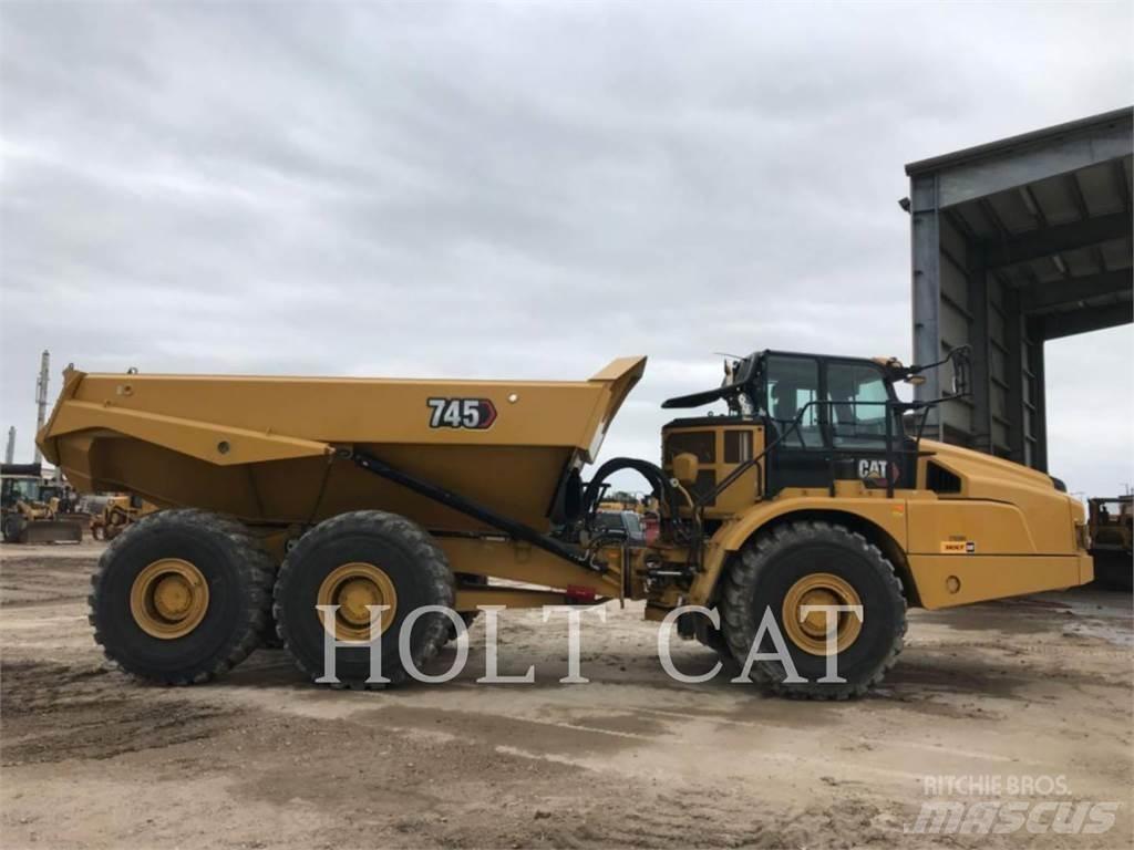 CAT 745 Rammestyrte Dumpere