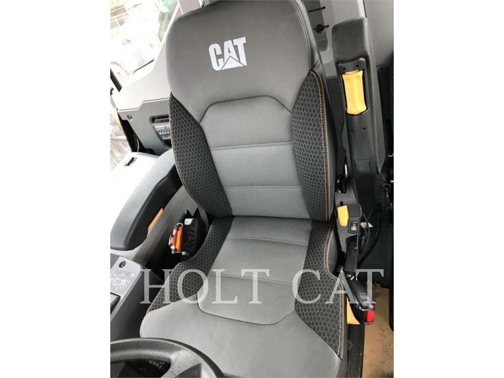 CAT 745 Rammestyrte Dumpere