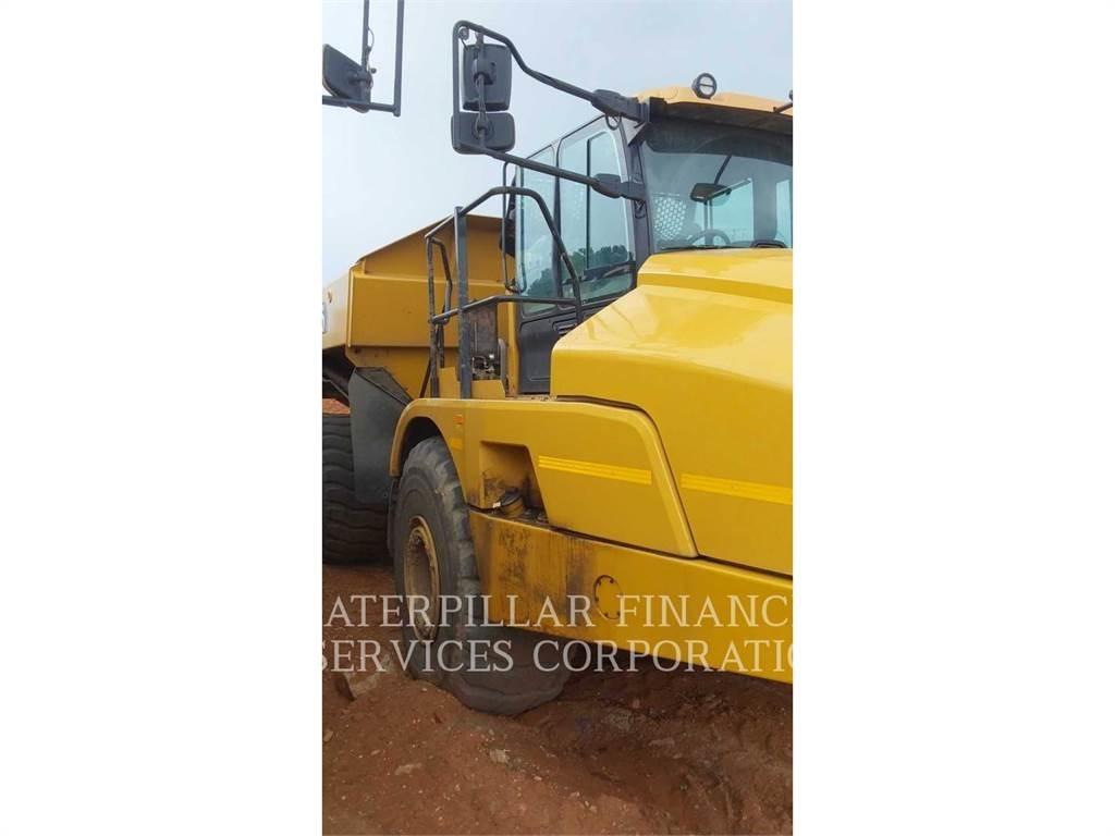 CAT 745 Rammestyrte Dumpere